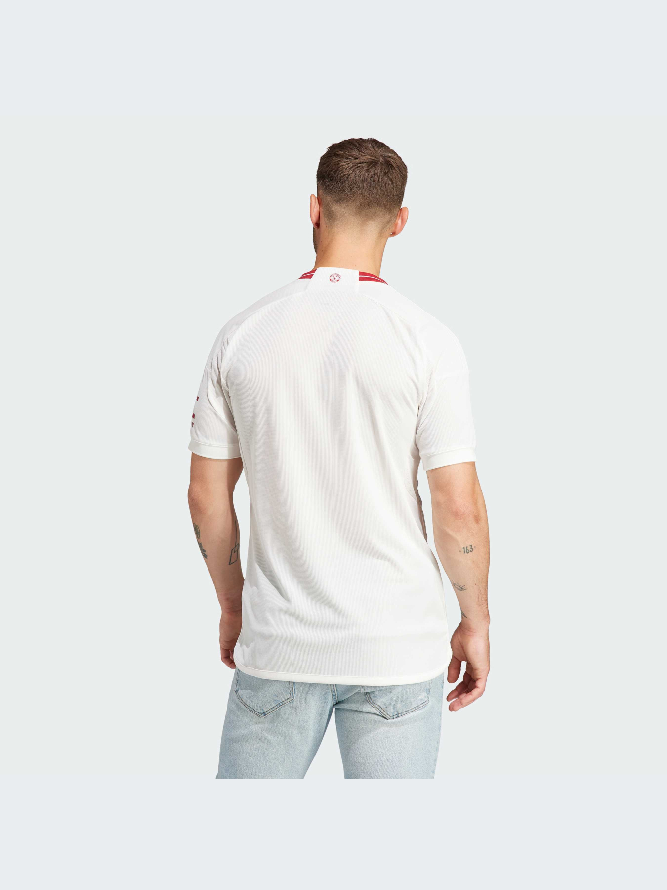Футболки и поло Adidas модель IP1741 Футболки и поло Adidas модель IP1741 Фото