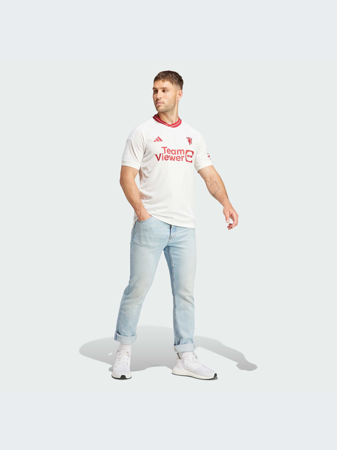 Футболки и поло Adidas модель IP1741 Футболки и поло Adidas модель IP1741 Фото