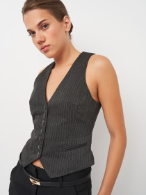 Жилет H&M модель 72993 Жилет H&M модель 72993 Фото