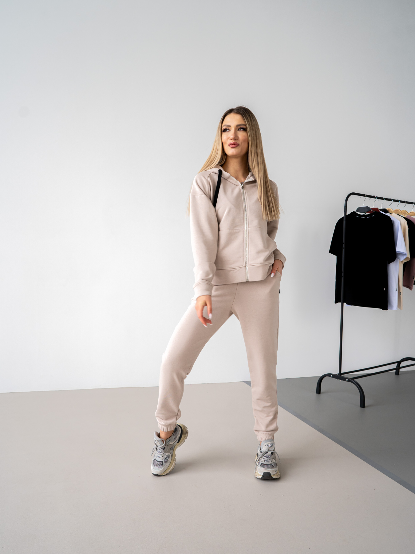 Женский костюм на молнии Teamv NIKEL ZIP 23 Бежевый модель 552-23 Фото