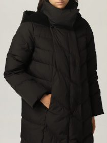 Куртки и дубленки Emporio Armani модель 6K2L68-2NJGZ-0999 Фото