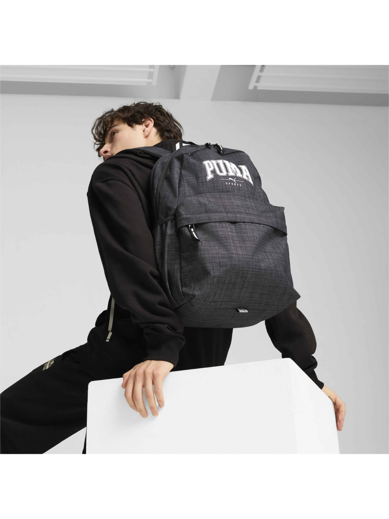Повседневный рюкзак PUMA Squad Backpack модель 090716 Повседневный рюкзак PUMA Squad Backpack модель 090716 Фото
