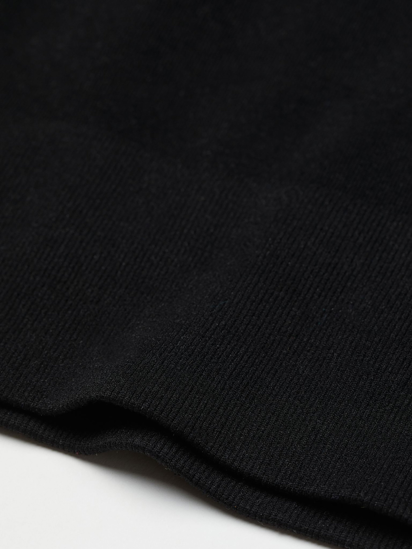 Топ спортивный H&M модель 74049 Фото