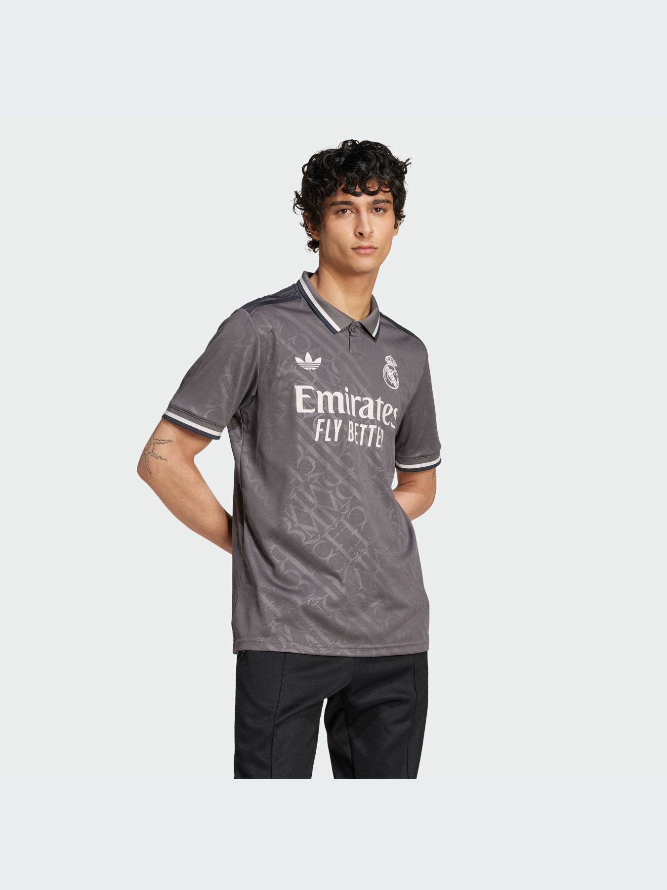 Спортивна футболка Adidas модель IY1763 Спортивна футболка Adidas модель IY1763 Фото