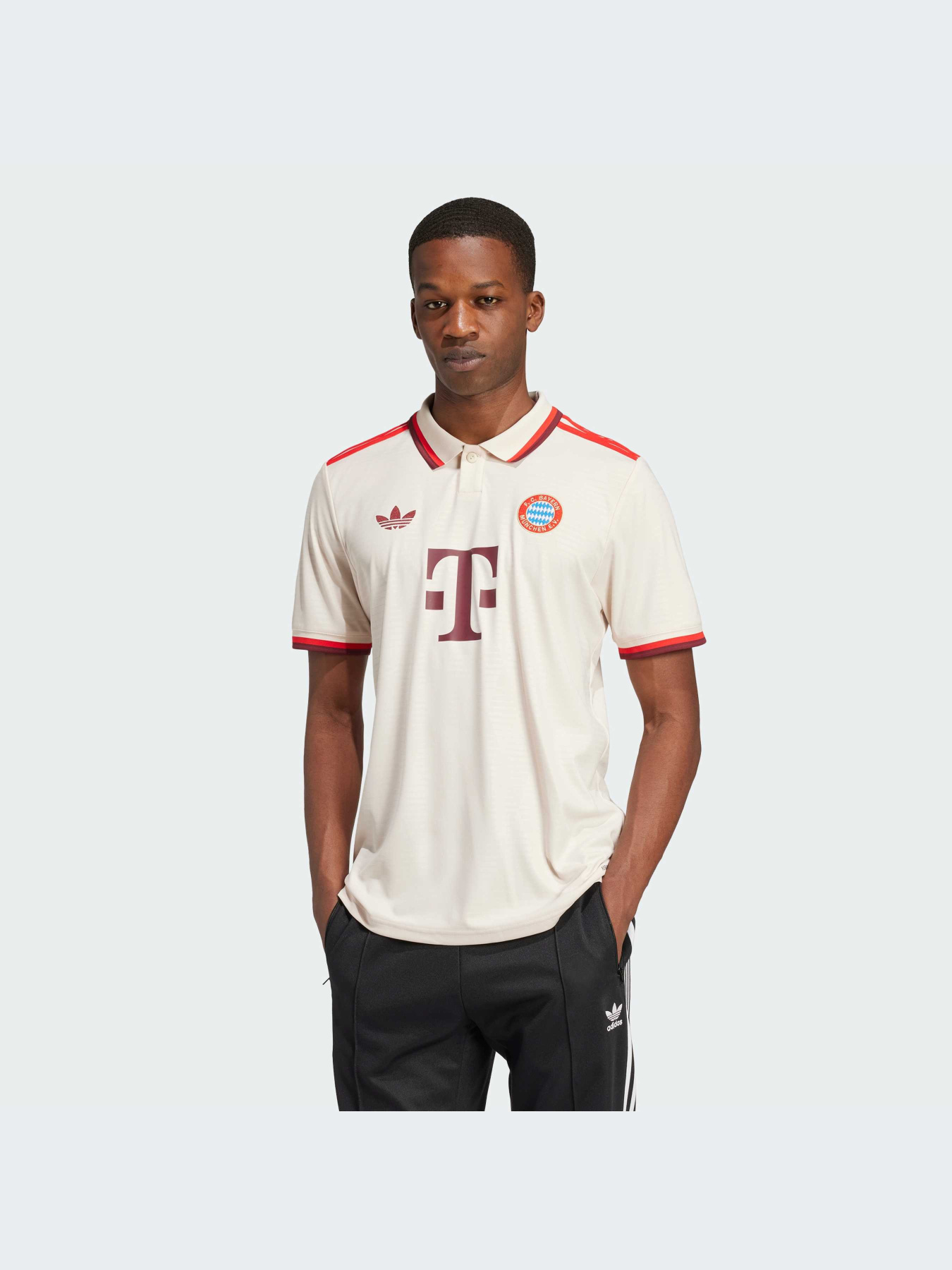 Футболка спортивная Adidas модель IZ3129 Фото