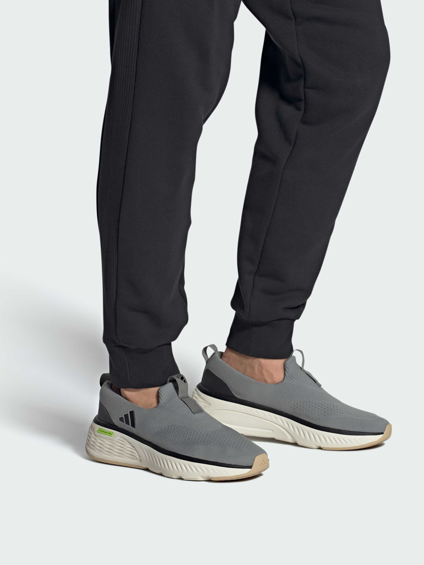 Кроссовки Adidas модель ID4021 Фото