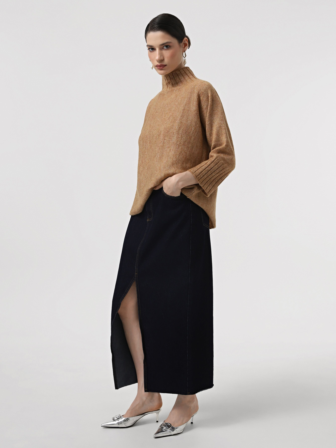 Светр Sewel Модель JW959620000 Фото