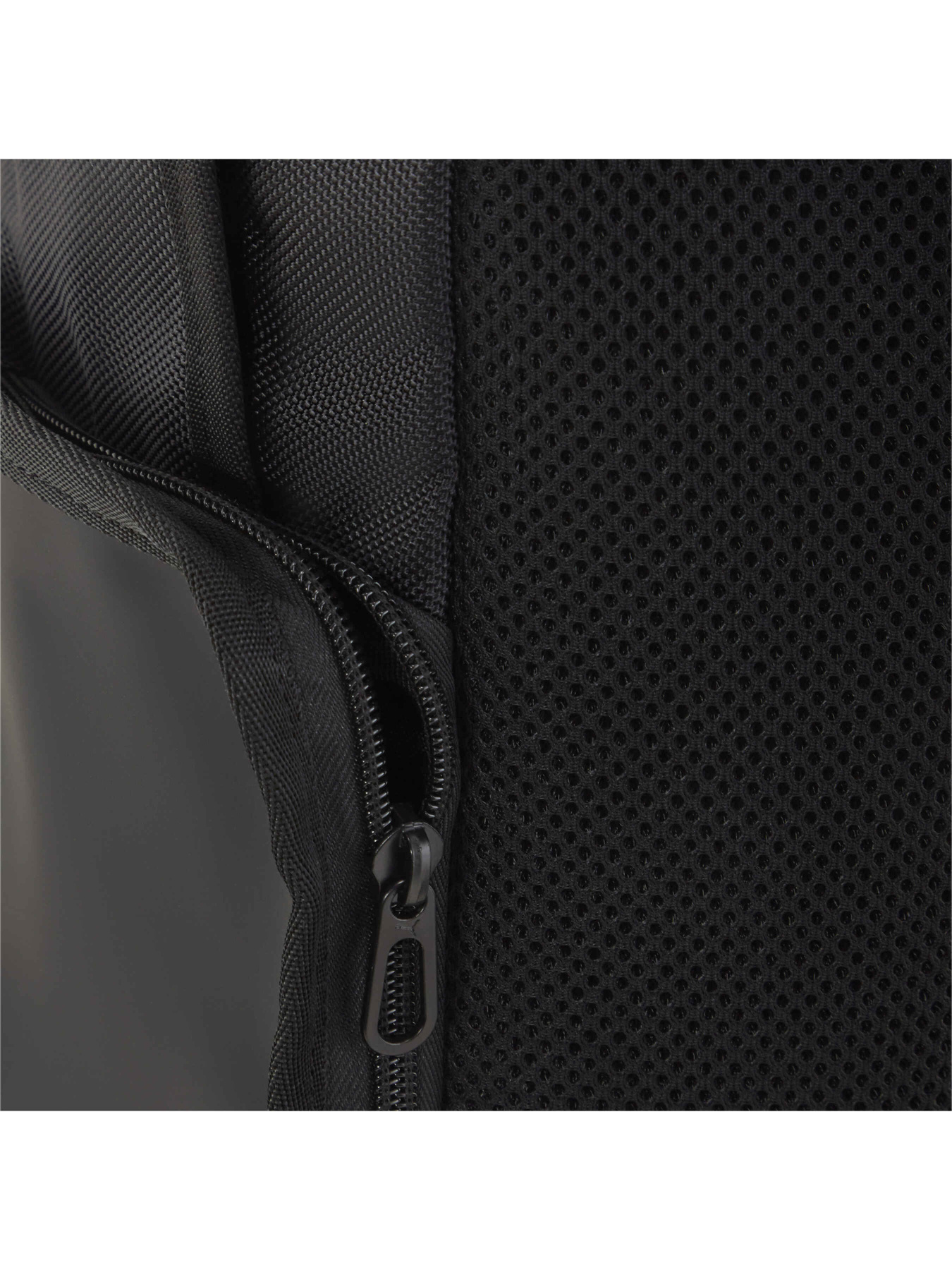 Рюкзак PUMA Ferrari Style Backpack модель 090667 Фото