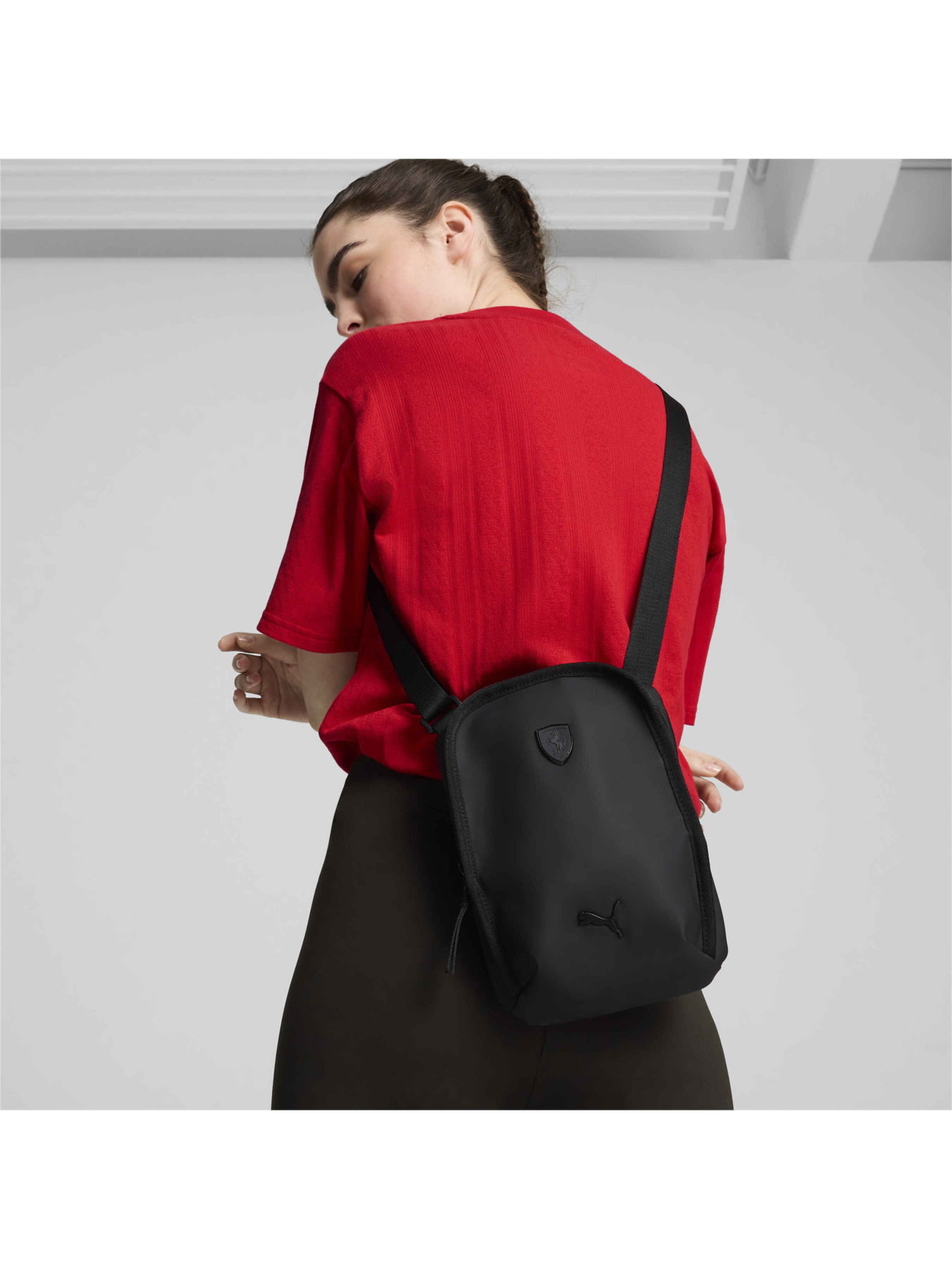 Мессенджер PUMA Ferrari Style Portable модель 090668 Фото