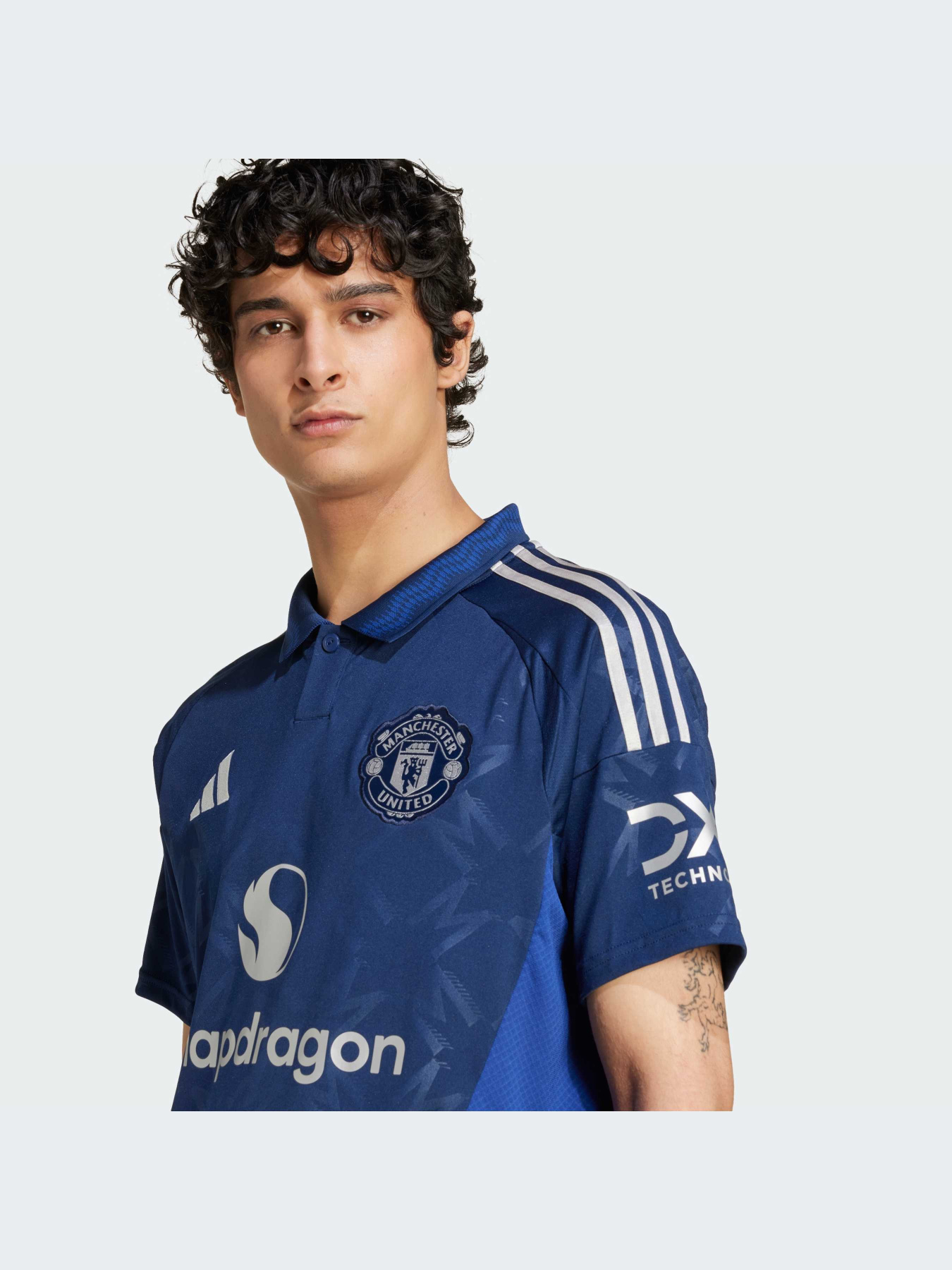 Спортивна футболка Adidas модель IU1390 Спортивна футболка Adidas модель IU1390 Фото