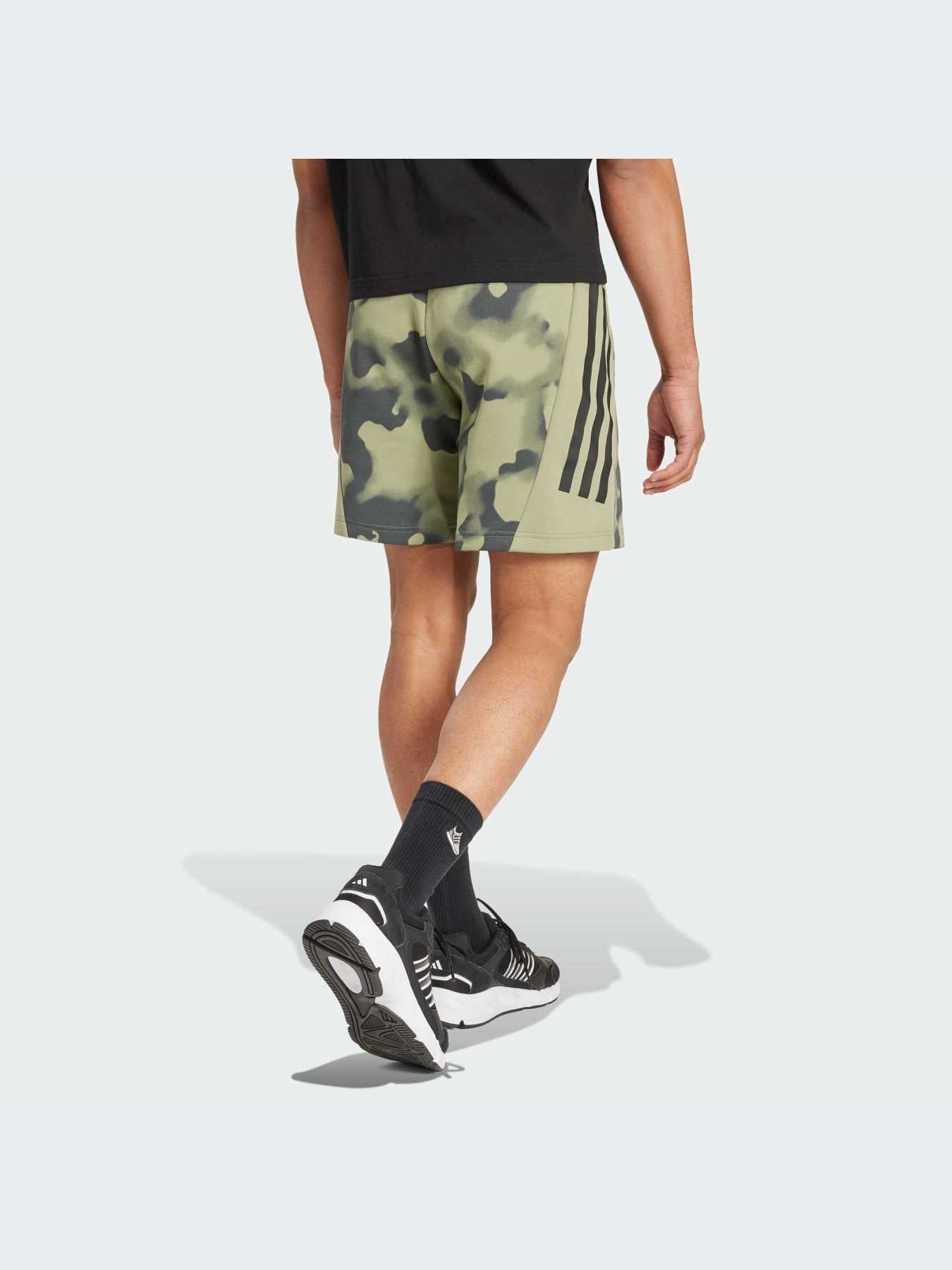 Шорты Adidas модель IW6082 Фото