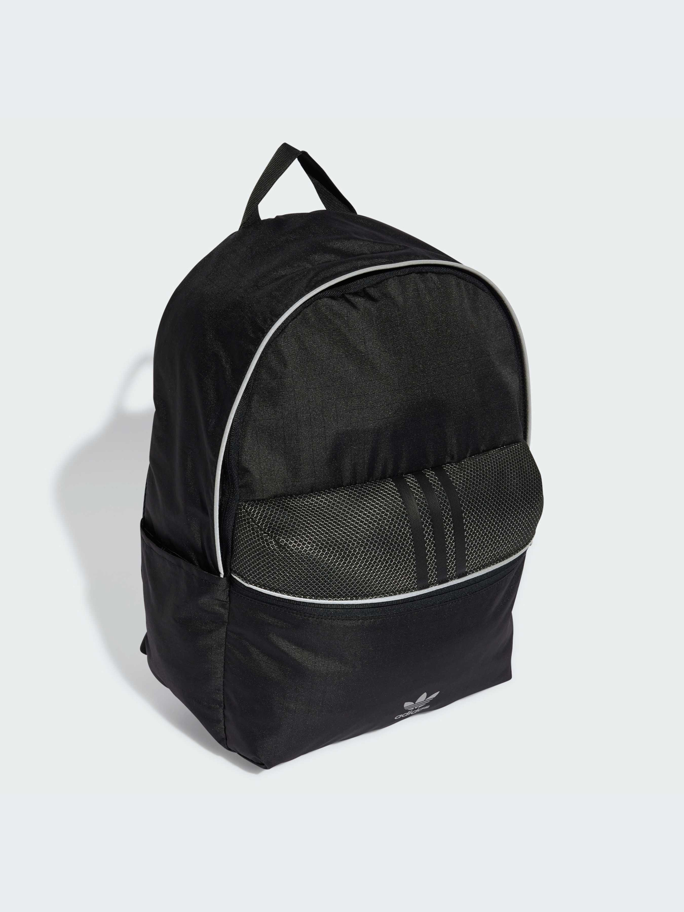 Повседневный рюкзак Adidas модель IX7527 Повседневный рюкзак Adidas модель IX7527 Фото