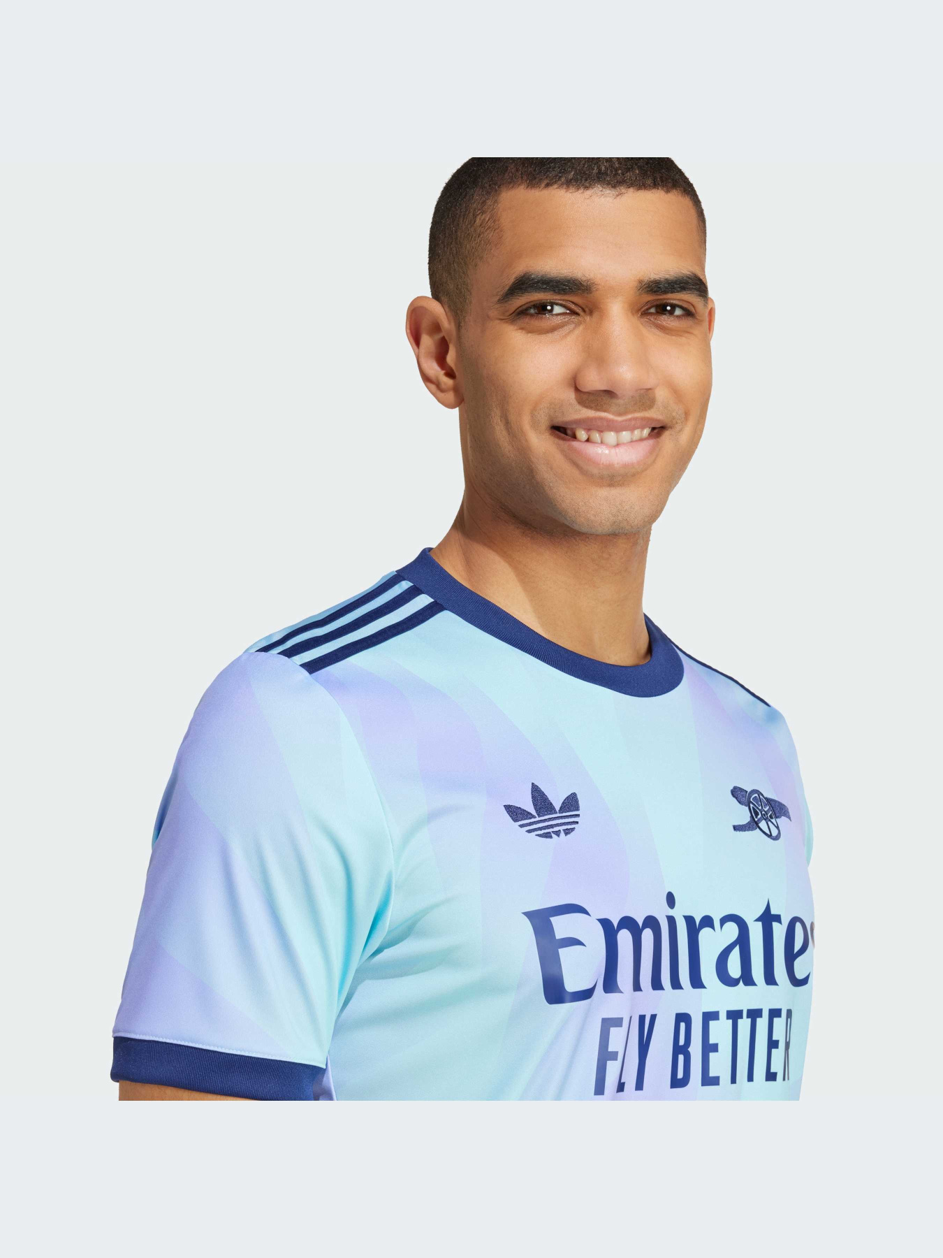 Футболка спортивна Adidas модель IZ0114 Фото