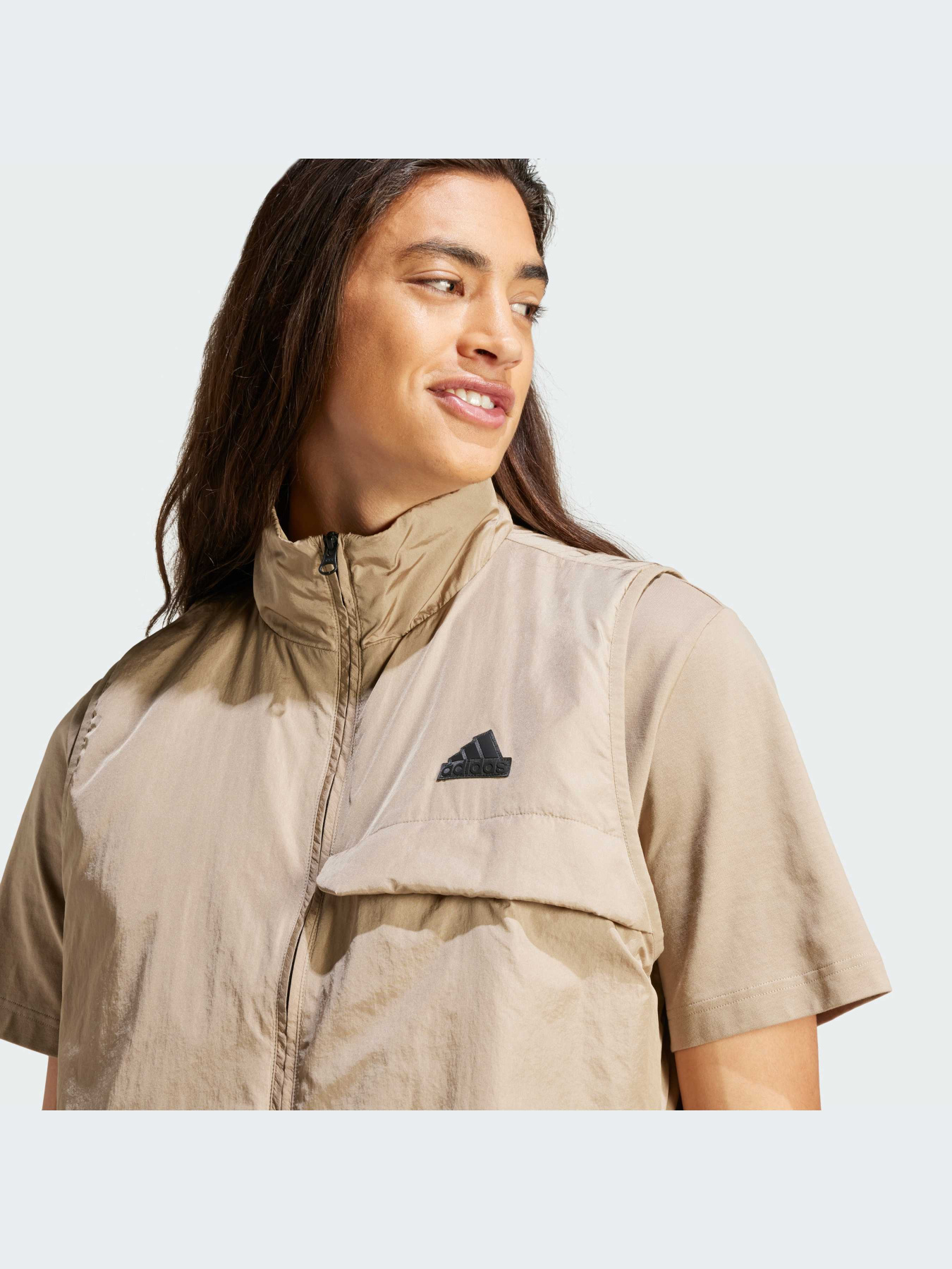 Утеплений жилет Adidas модель IS9282 Утеплений жилет Adidas модель IS9282 Фото