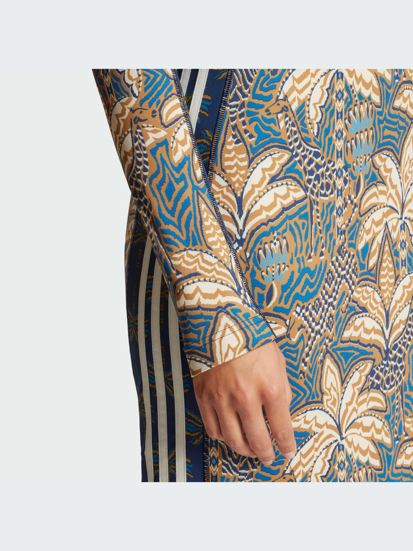 Платье миди Adidas модель IV9734 Фото