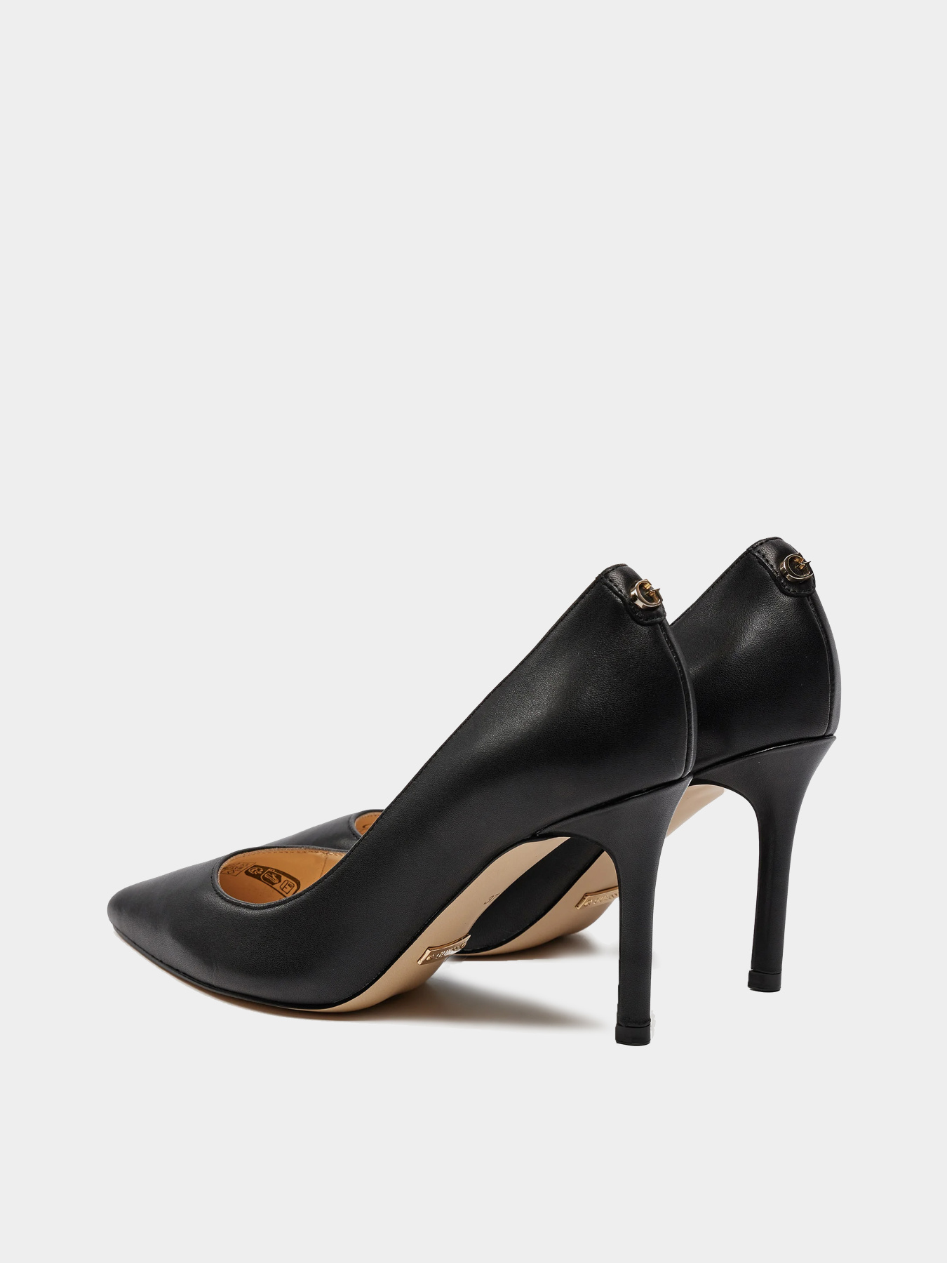 Туфли и лоферы GUESS модель FLTDAB-LEA08-BLACK Фото
