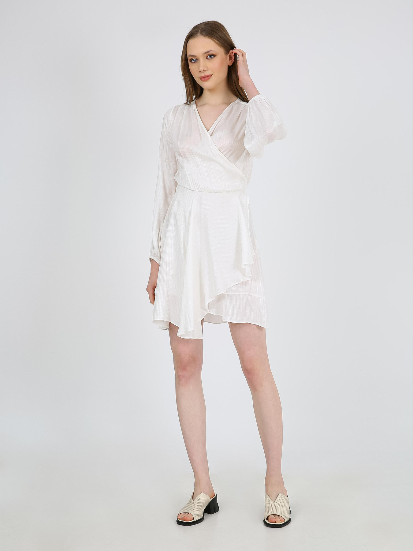 Платье мини Casalini модель 232-CA-1999-15_белый Фото