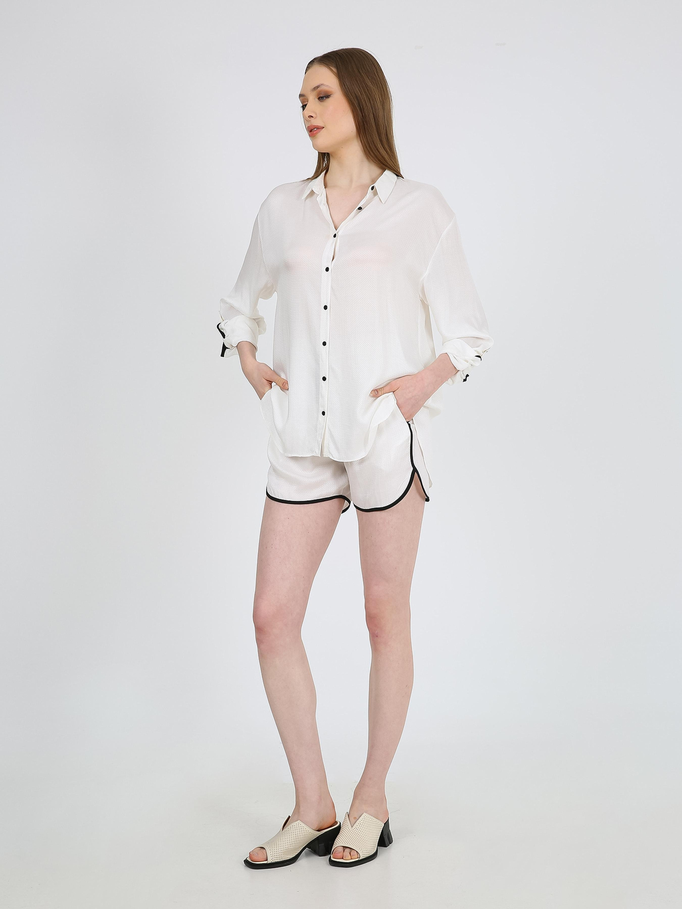 Рубашка Casalini модель 242-CA-2999-204_белый_черный Фото