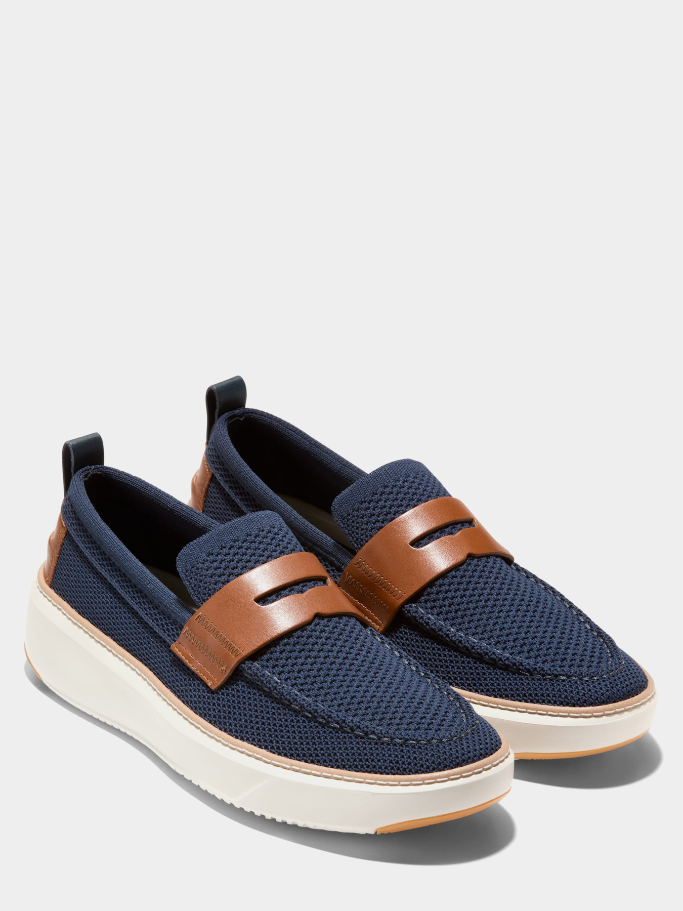 Лоферы Cole Haan модель C40049 Фото