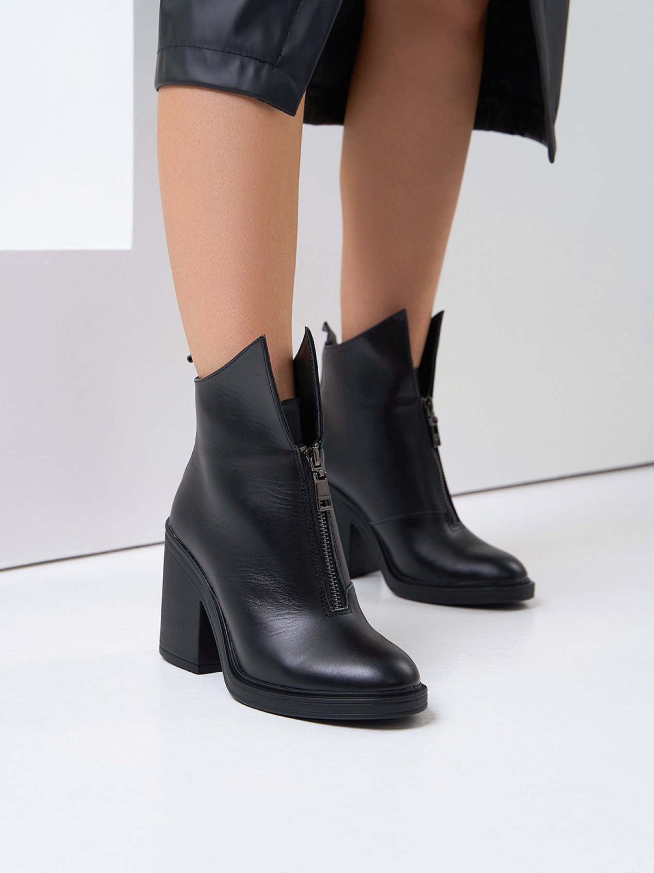 Ботильйони ISSA Plus модель OB2-510_черный Фото