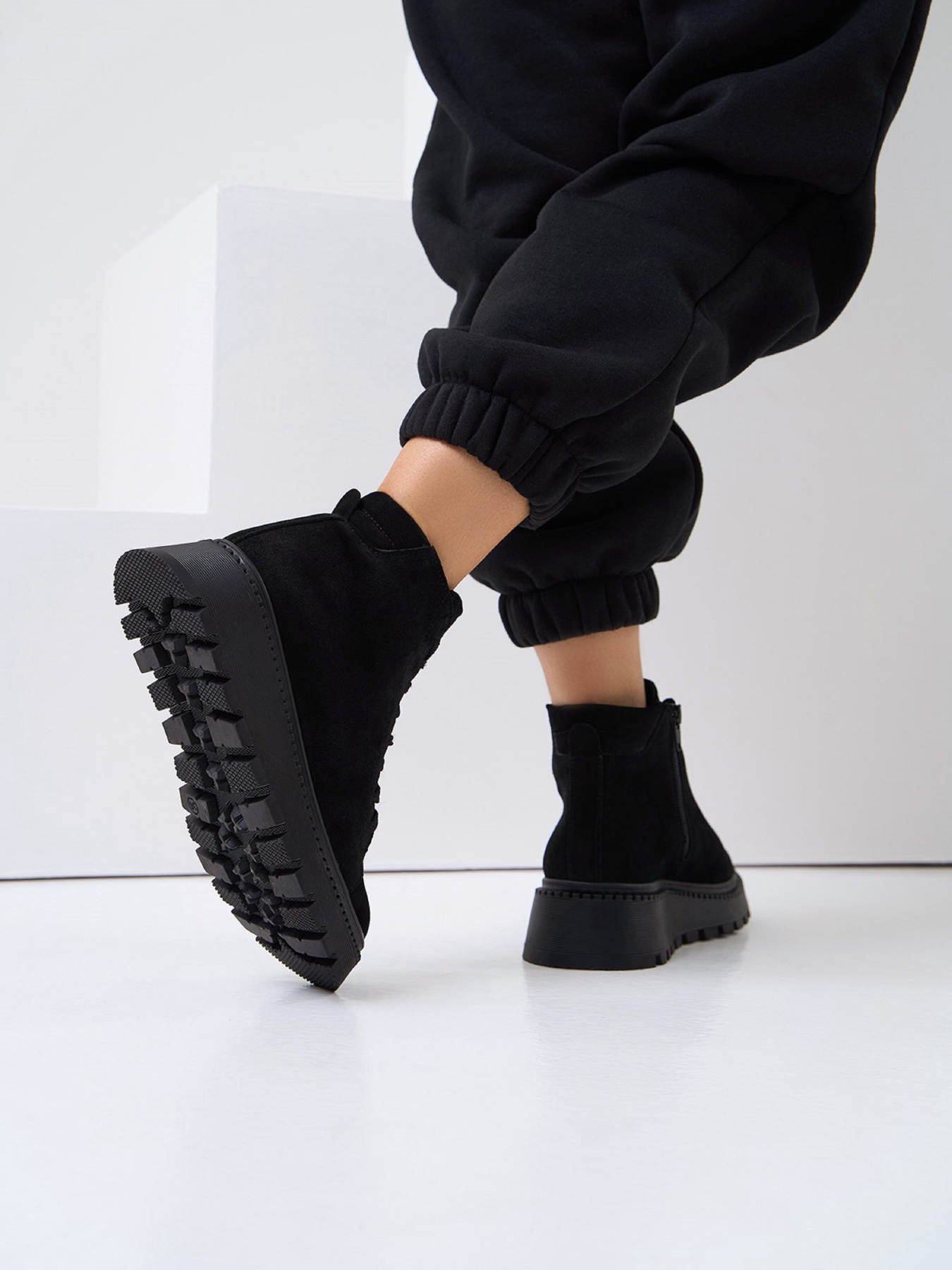 Черевики ISSA Plus модель OB2-514_черный Фото