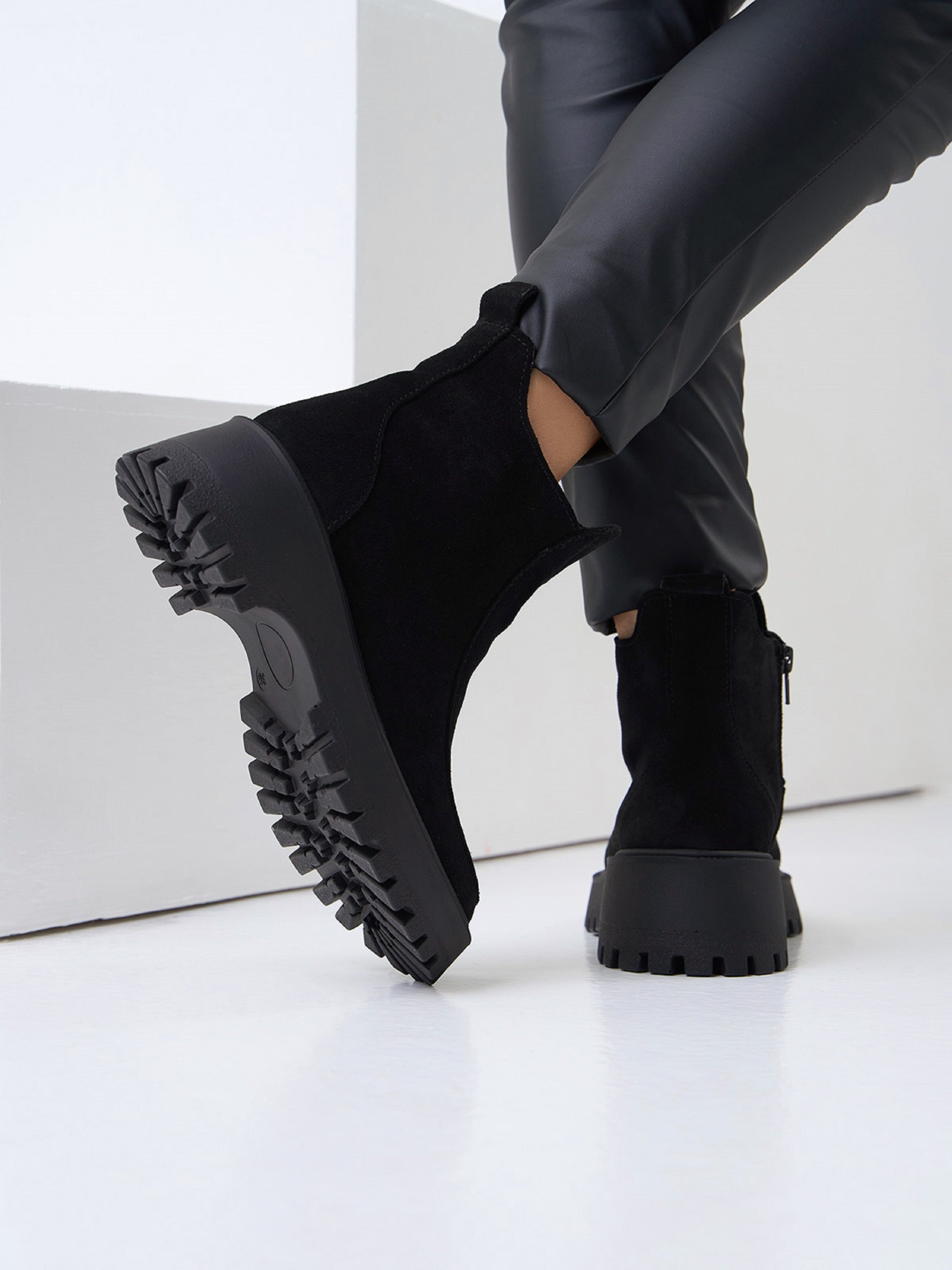 Ботинки ISSA Plus модель OB2-516_черный Фото