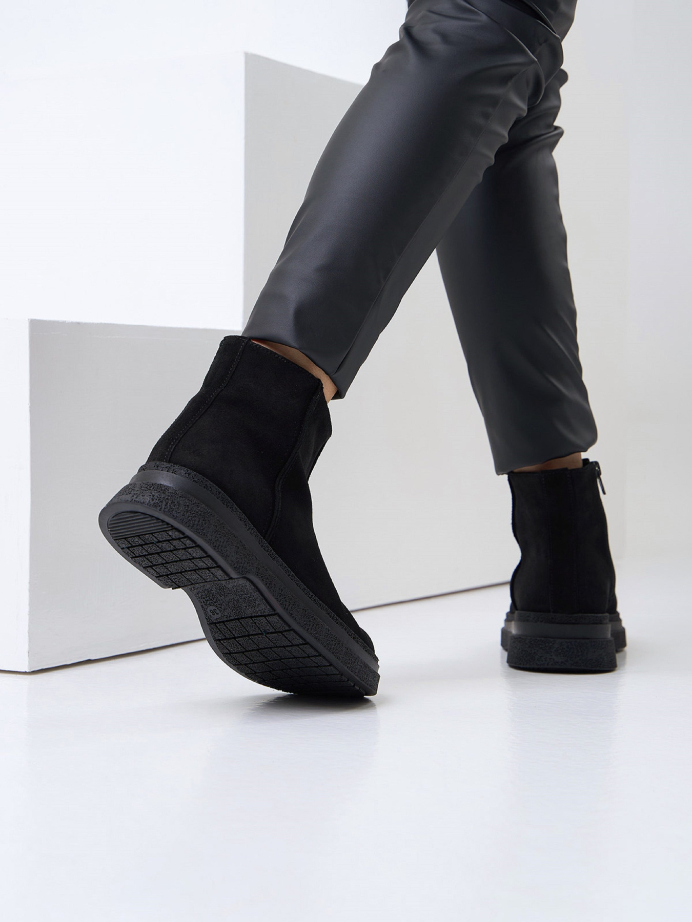 Черевики ISSA Plus модель OB2-518_черный Фото