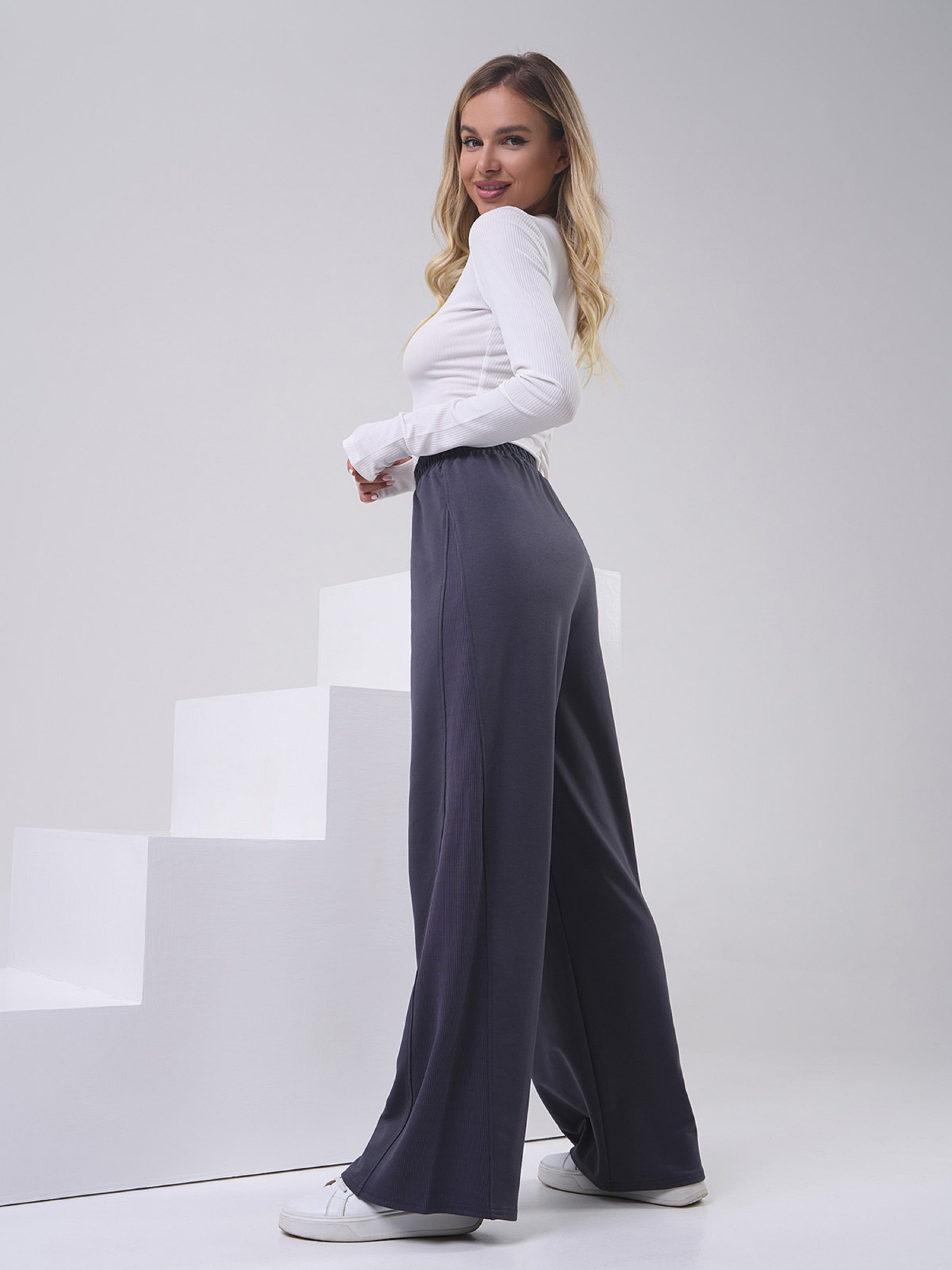 Повсякденні штани ISSA Plus модель 14800_серый Повсякденні штани ISSA Plus модель 14800_серый Фото