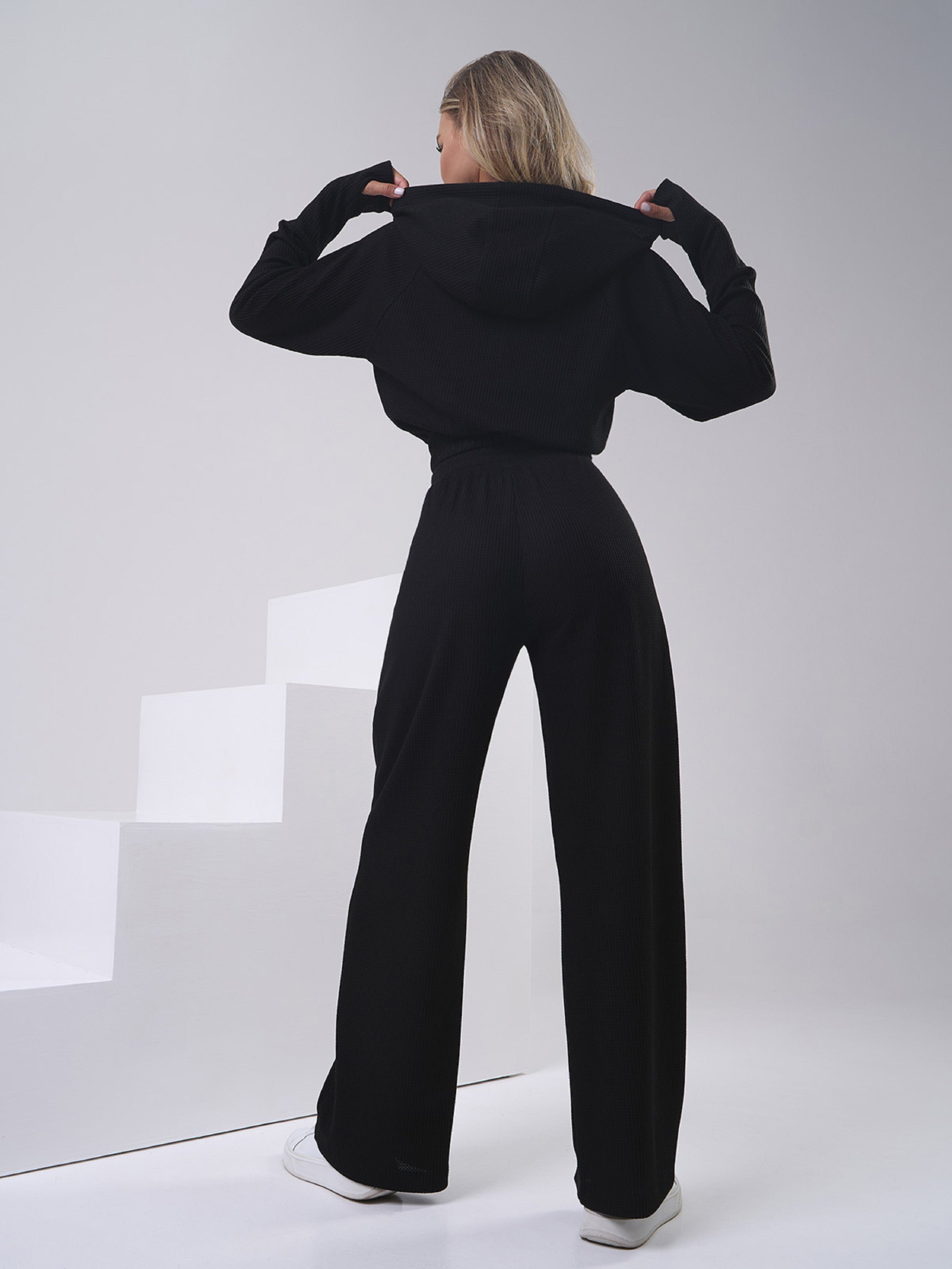 Повсякденний костюм ISSA Plus модель SA-552_черный Повсякденний костюм ISSA Plus модель SA-552_черный Фото