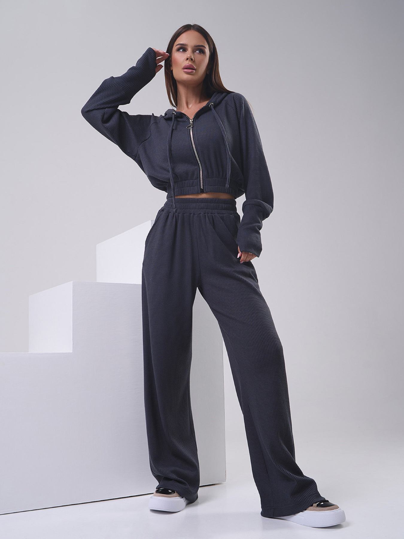 Повсякденний костюм ISSA Plus модель SA-552_темно_серый Повсякденний костюм ISSA Plus модель SA-552_темно_серый Фото