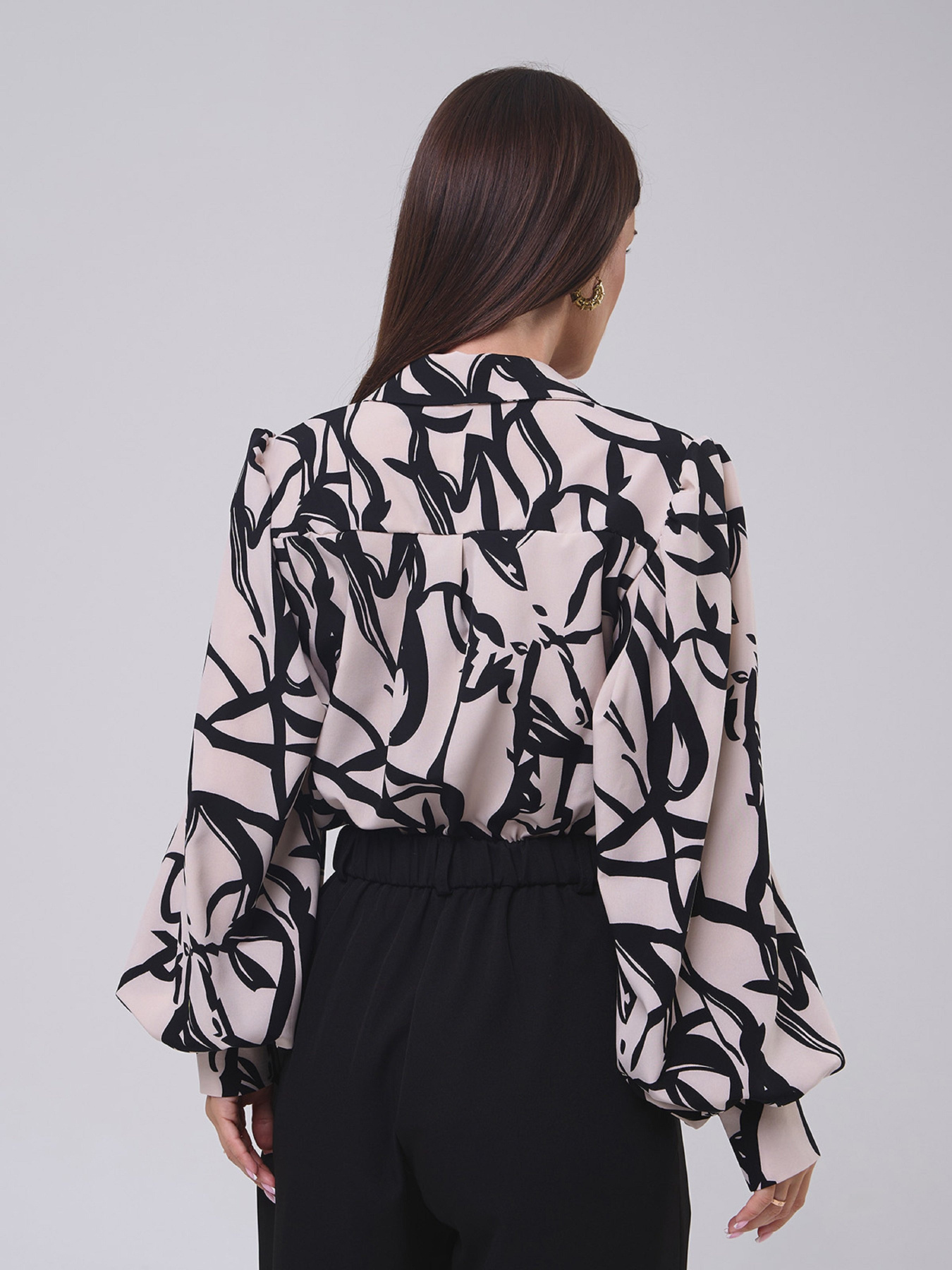 Блуза ISSA Plus модель SA-553_черный_бежевый Фото