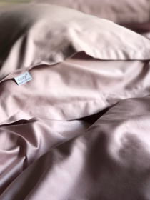 Комплект постільної білизни рожевий з вишитими білими зірками Cozy модель 8048979 Фото