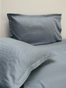 Комплект постільної білизни сіро-блакитний з вишитими зірками Cozy модель 8048996 Фото