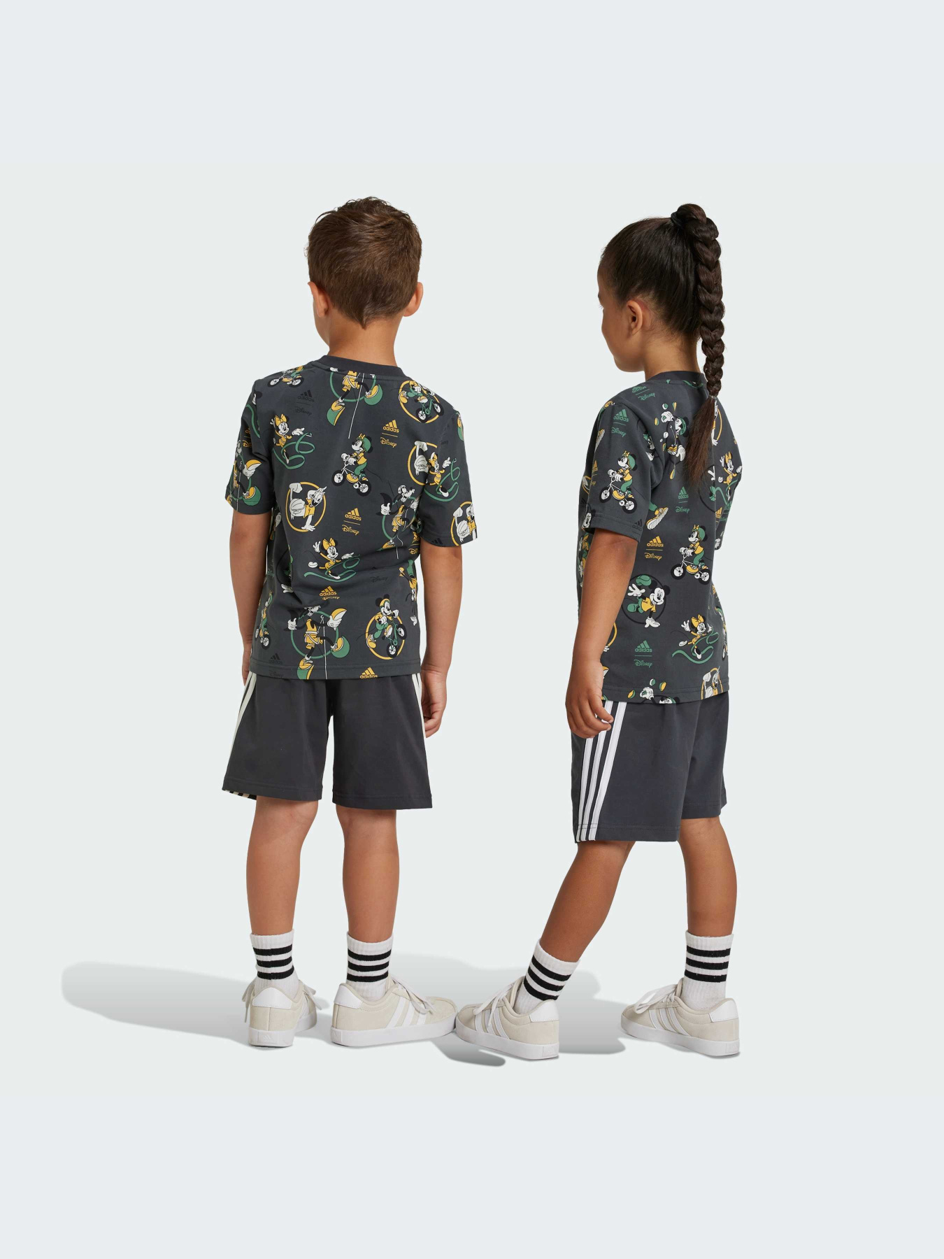 Спортивный комплект Adidas x Disney модель IV9630 Фото