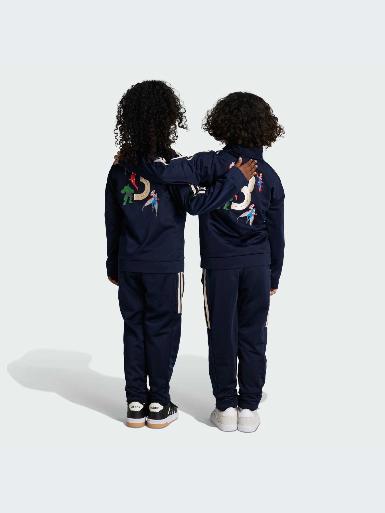 Спортивний костюм Adidas x Disney модель IV9638 Фото