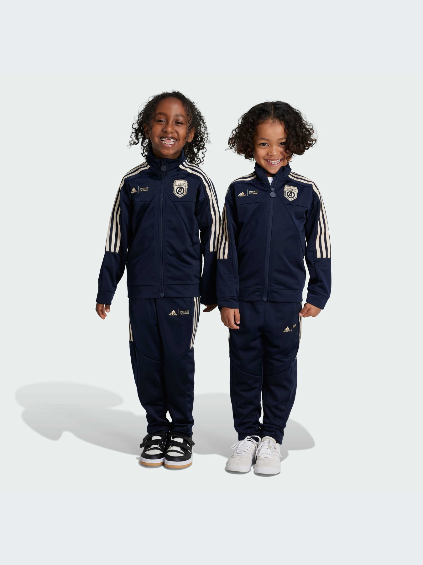 Спортивний костюм Adidas x Disney модель IV9638 Фото