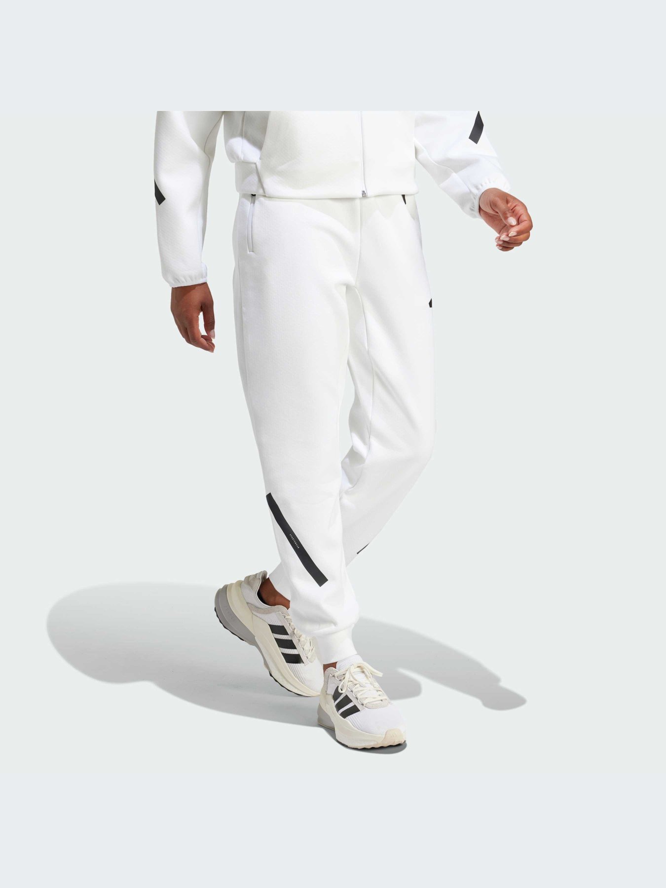 Джогери Adidas ZNE модель JE7843 Фото