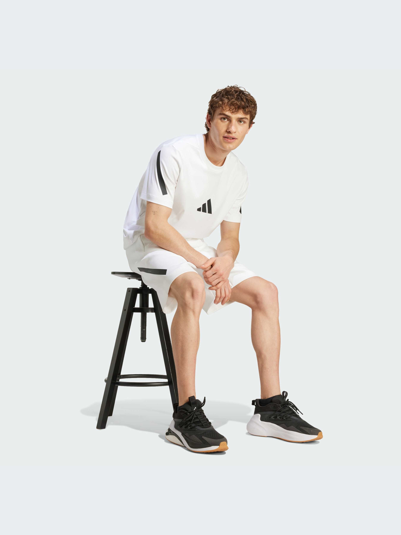 Шорти Adidas ZNE модель JJ4893 Фото