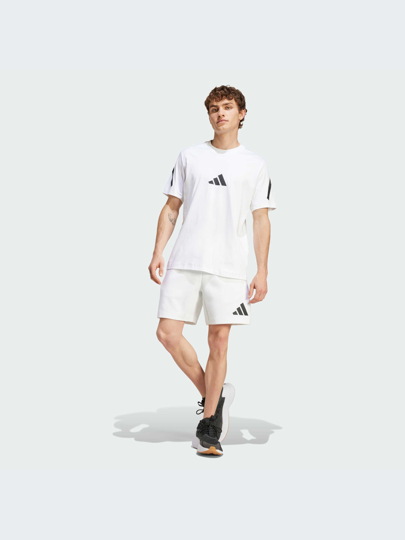 Шорти Adidas ZNE модель JJ4893 Фото