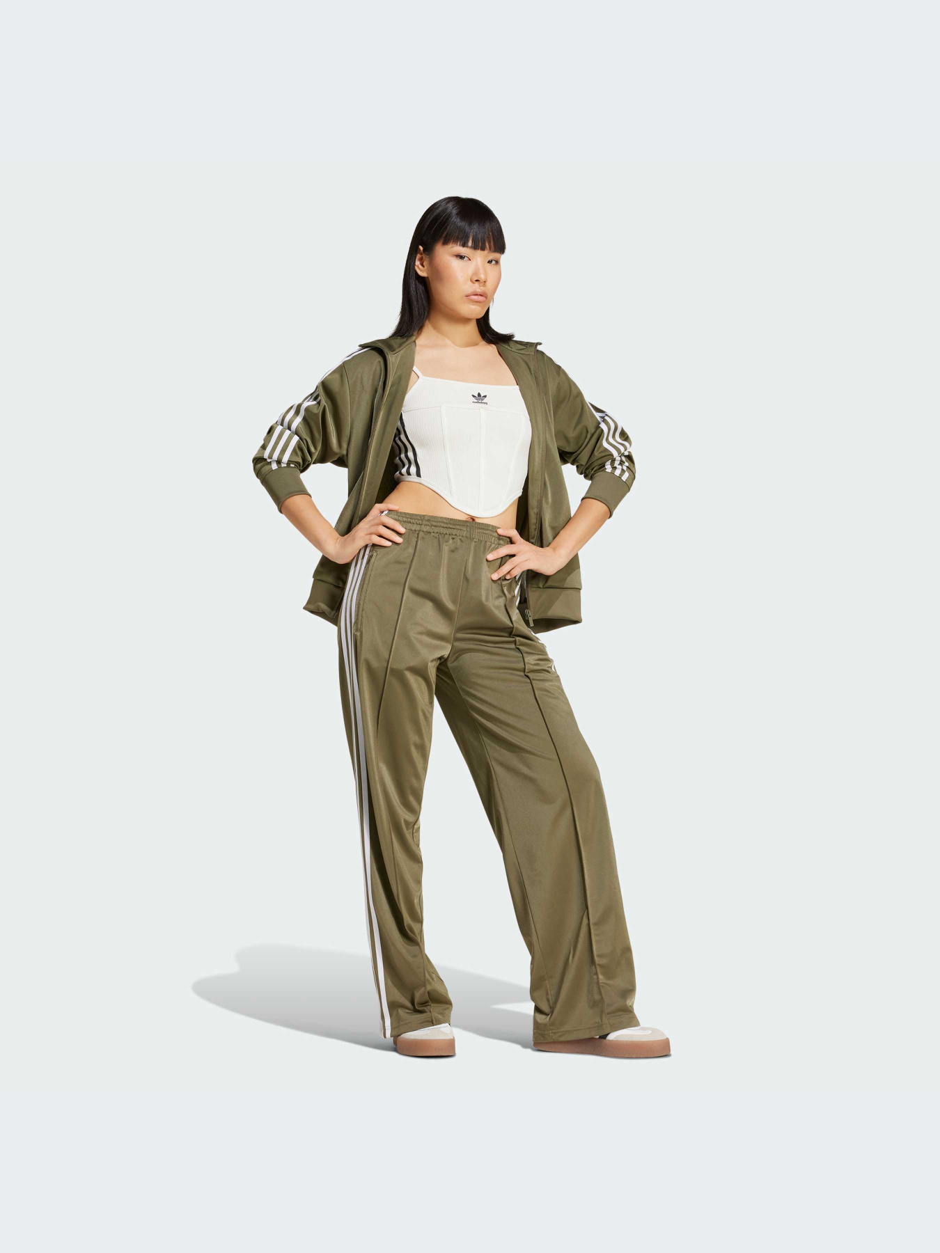 Брюки палаццо Adidas Adicolor модель IY4720 Фото