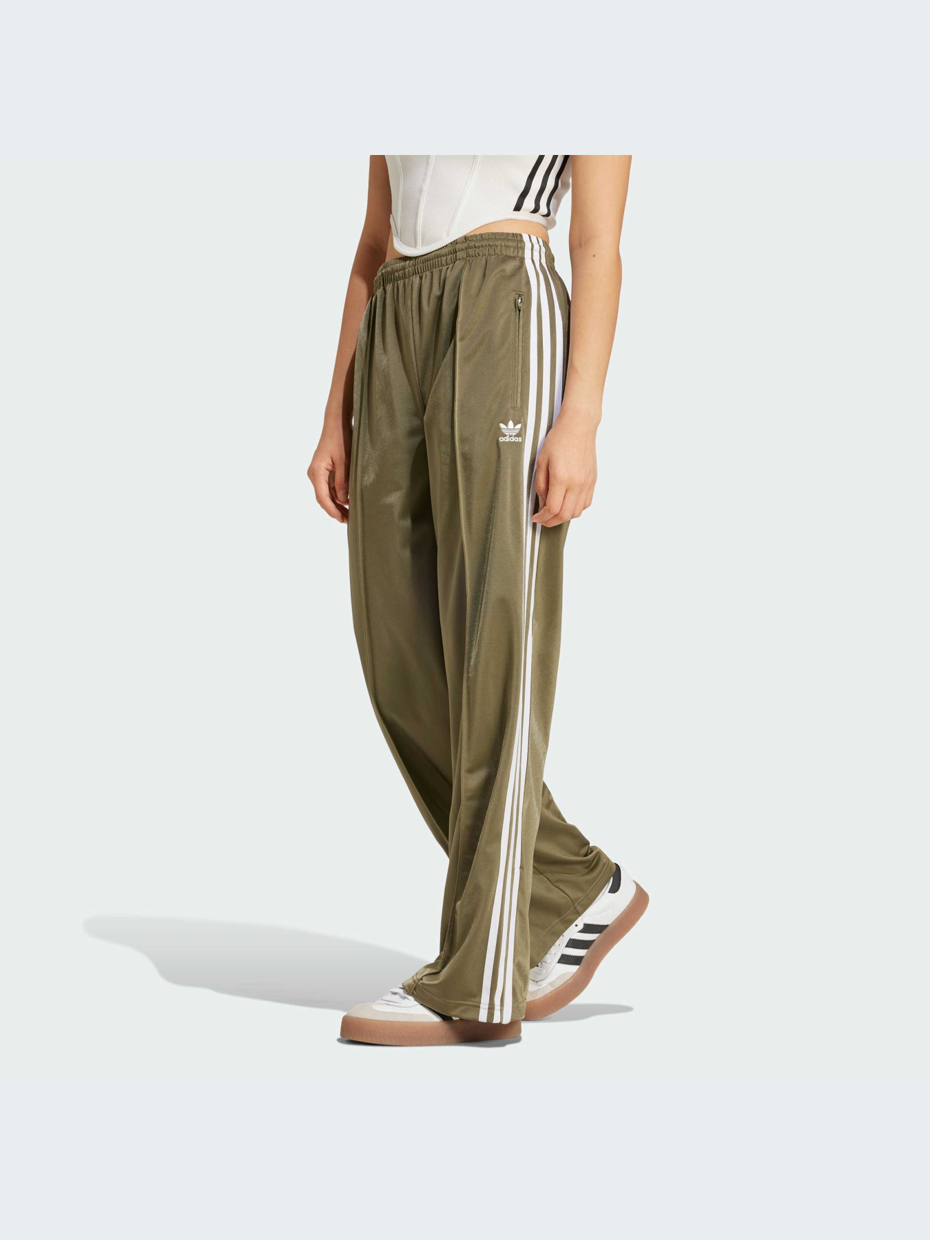 Палаццо Adidas Adicolor модель IY4720 Палаццо Adidas Adicolor модель IY4720 Фото