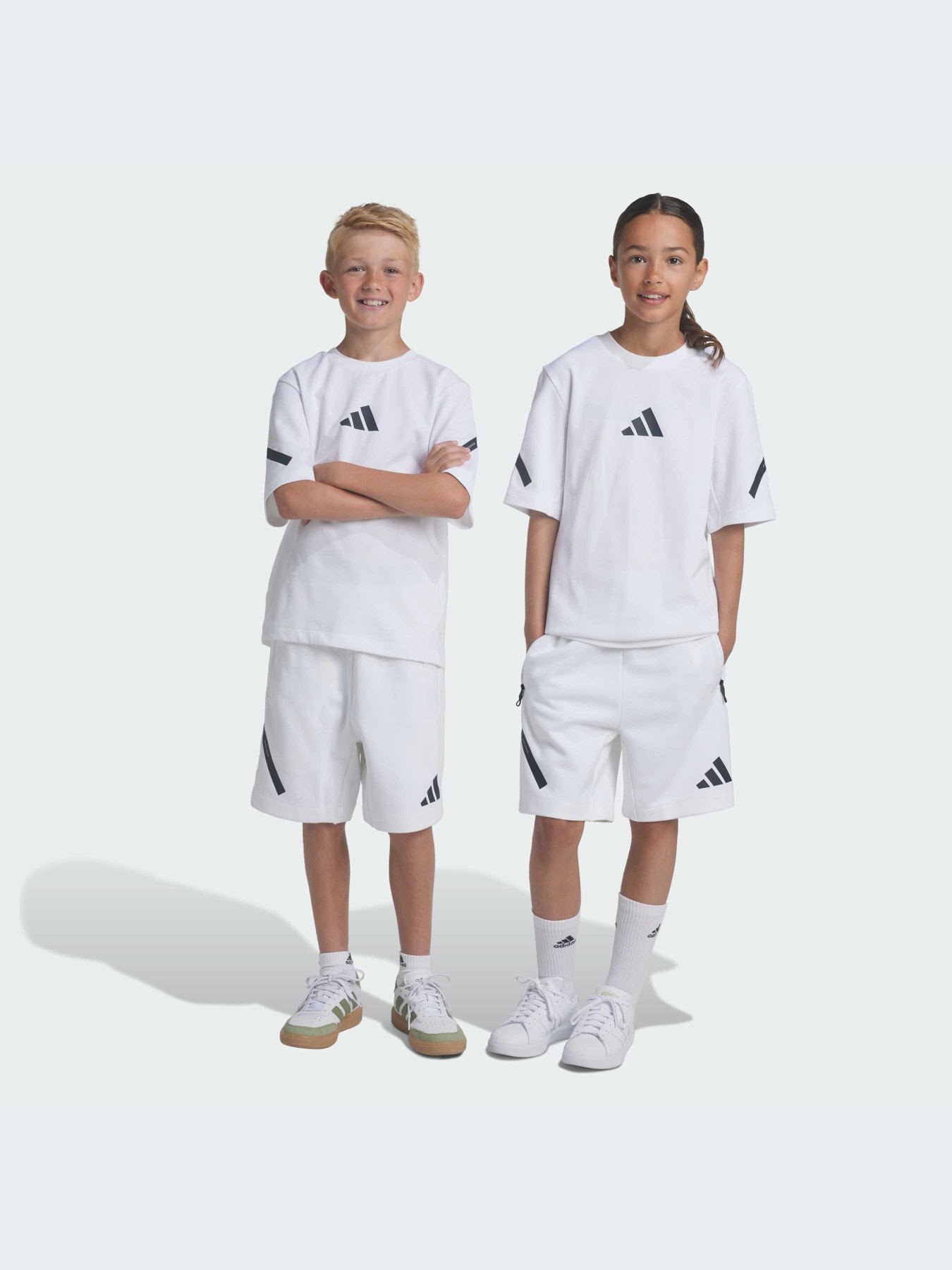 Повсякденні шорти Adidas ZNE модель JJ4143 Фото