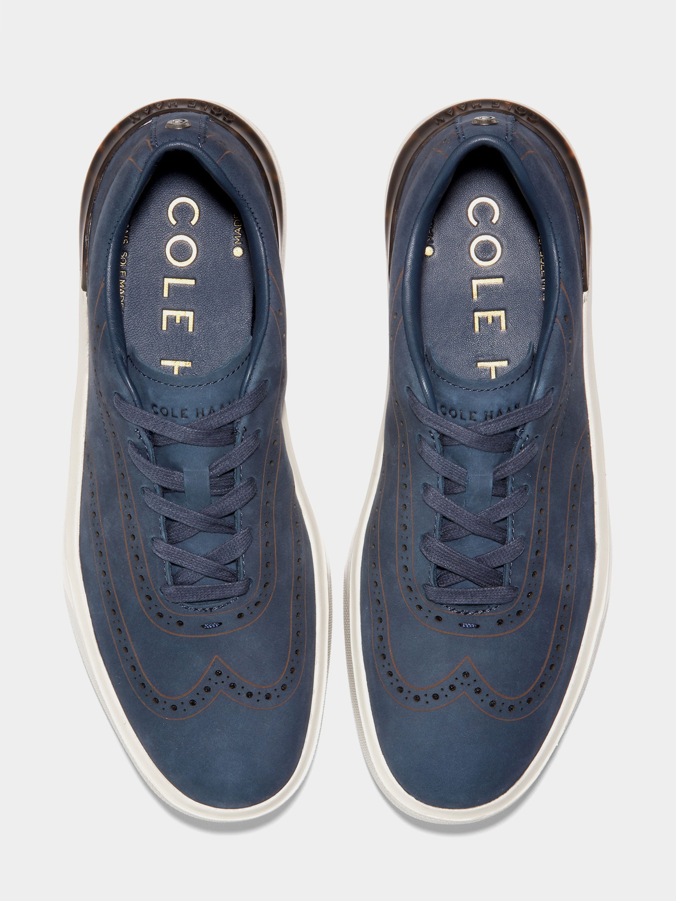 Кеди низькі Cole Haan модель C37603 Кеди низькі Cole Haan модель C37603 Фото