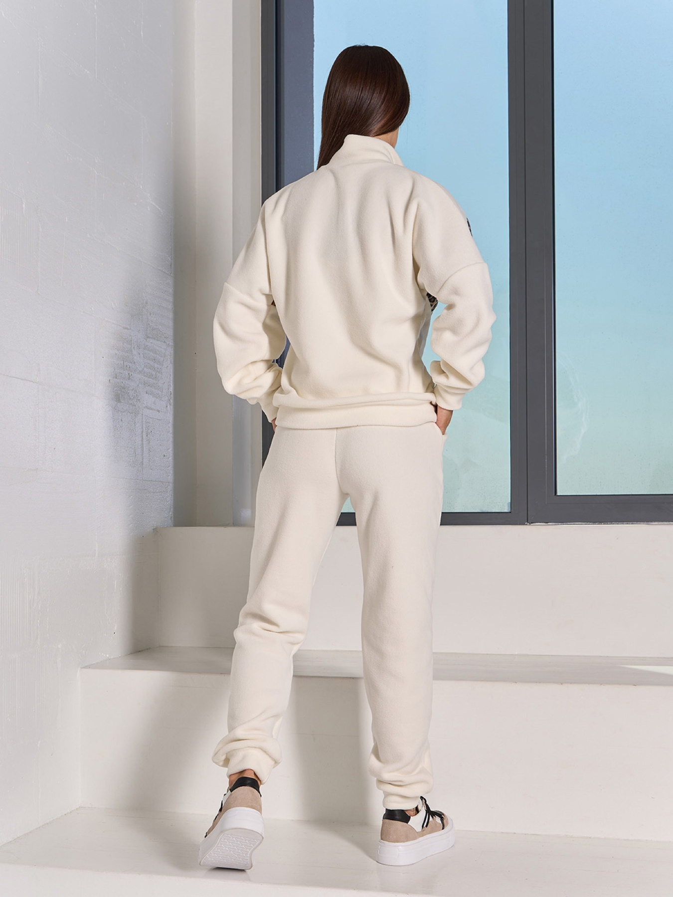 Костюм ISSA Plus модель SA-563_белый Фото