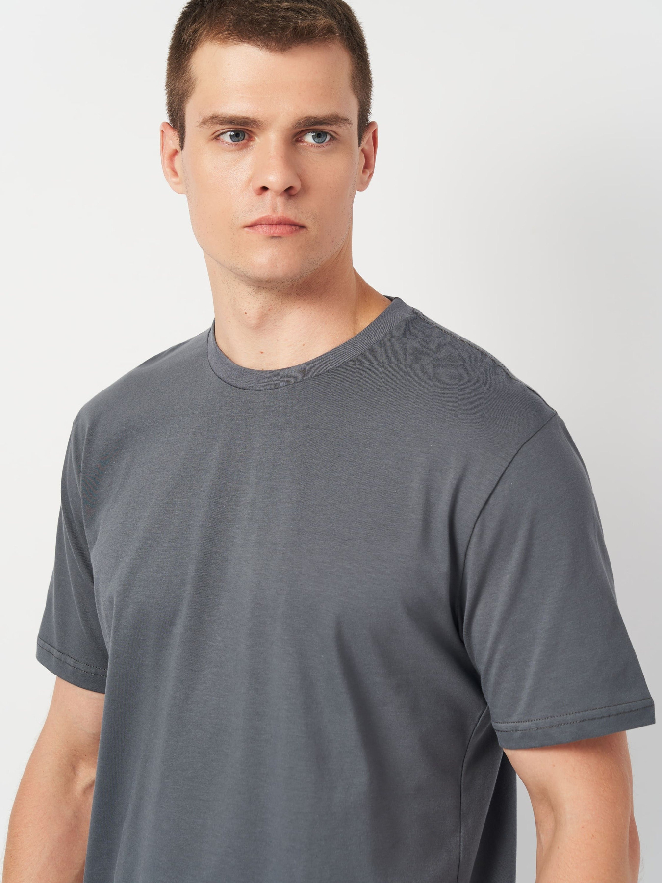 Футболка Роза Модель 231101_grey Фото