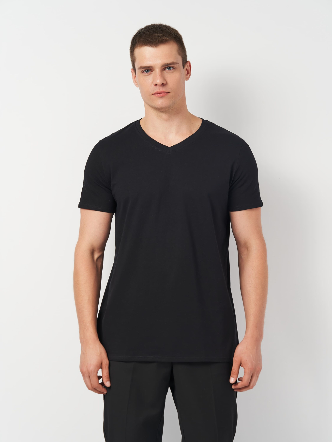 Футболка Роза модель 240444_black Фото