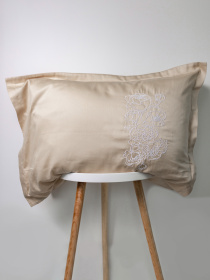 Комплект постільної білизни лате з вишитими білими півоніями Cozy модель 8048327 Фото