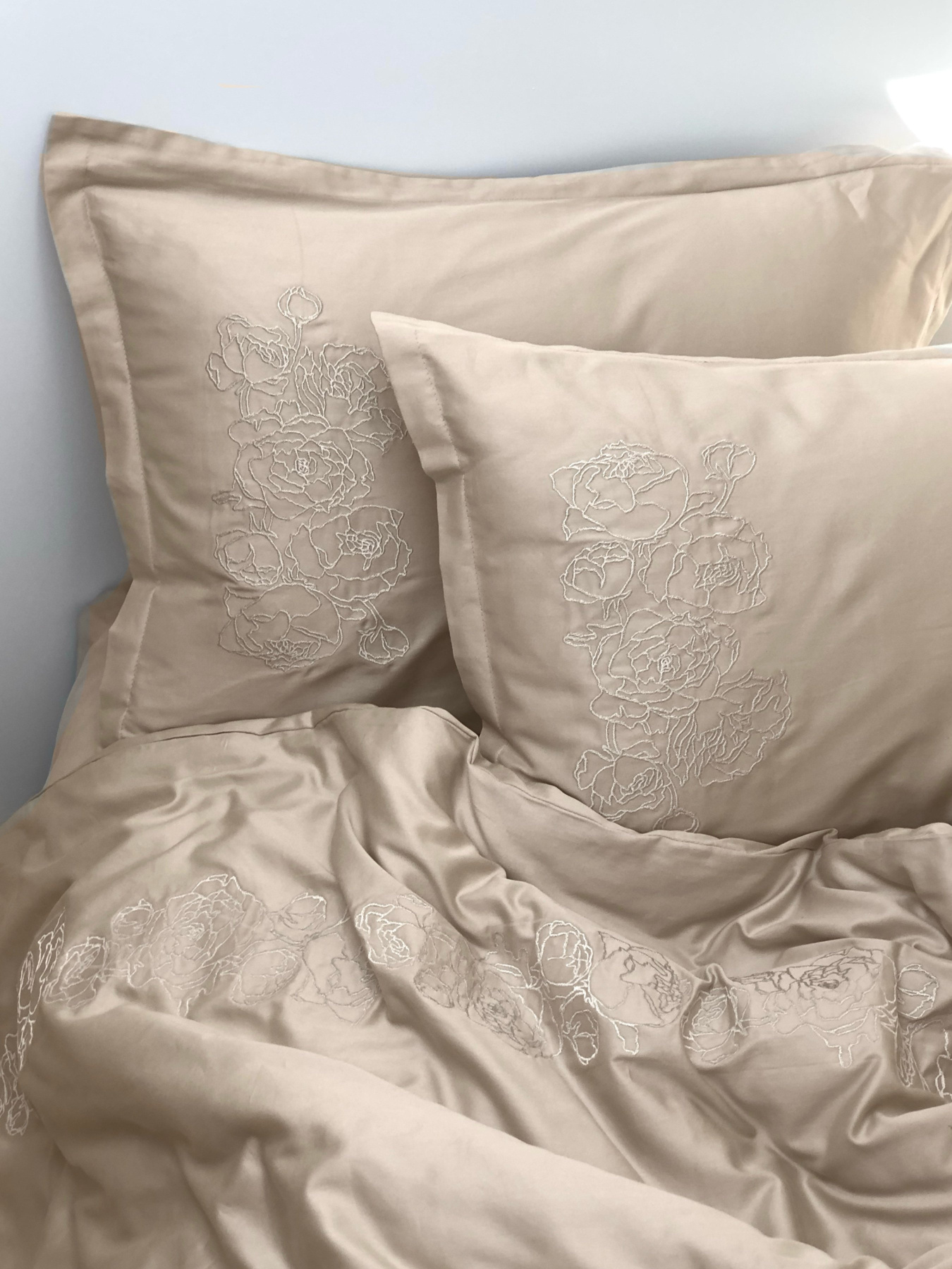 Комплект постільної білизни лате з вишитими півоніями Cozy Модель 7794250 Фото