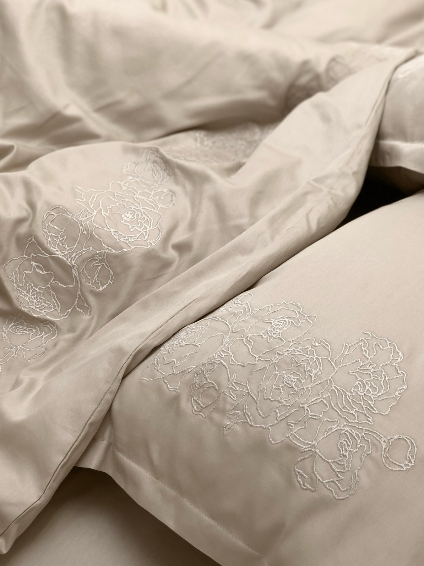 Комплект постільної білизни лате з вишитими півоніями Cozy Модель 7794250 Фото