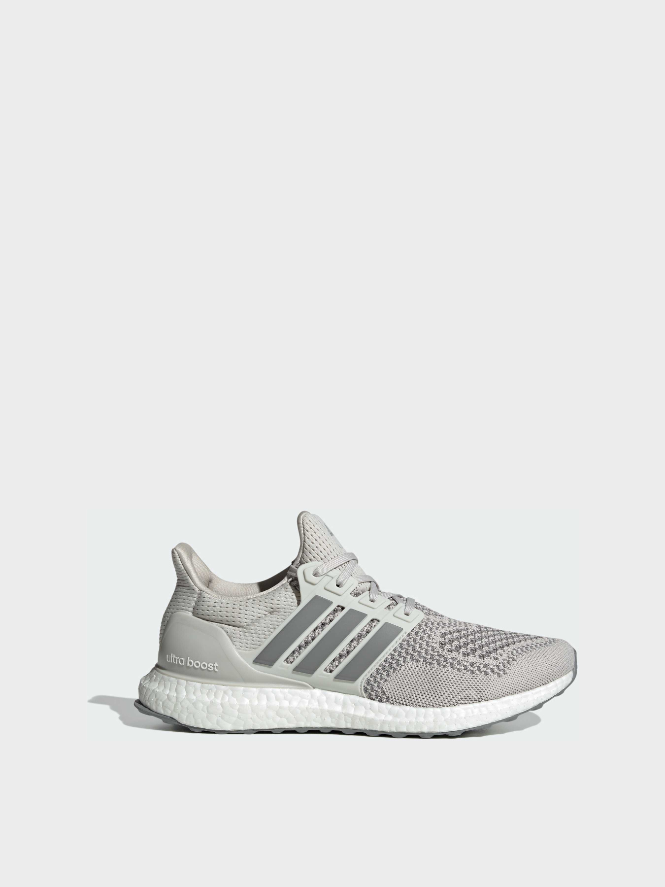 Кроссовки повседневные Adidas Ultraboost модель IE8976 Кроссовки повседневные Adidas Ultraboost модель IE8976 Фото